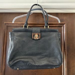 TORY BURCH BLACK CLASSIC PURSE / HANDBAG